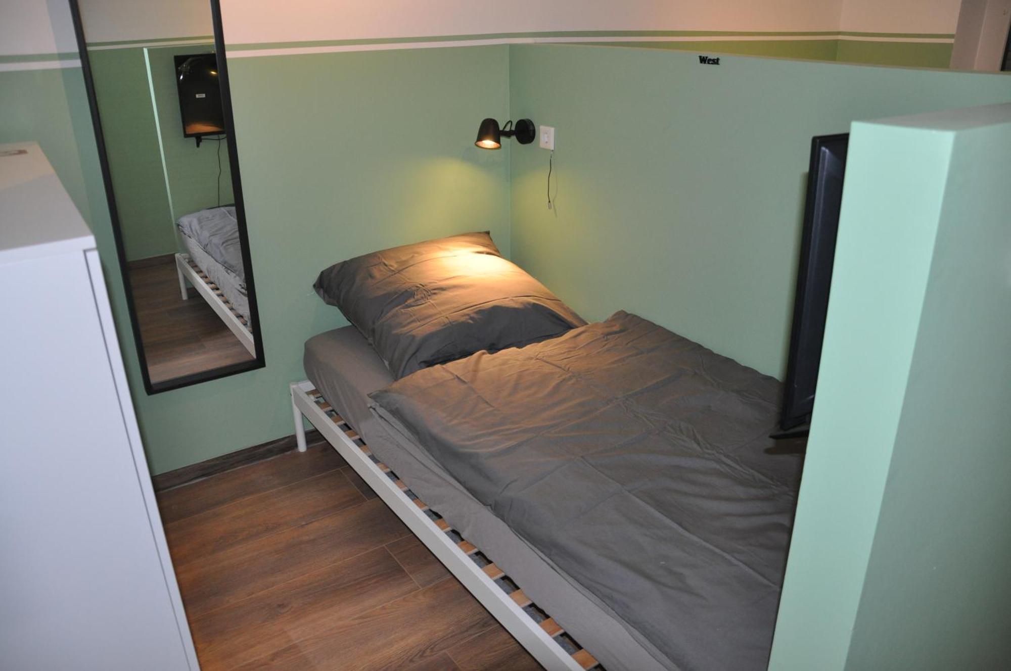 Monteurzimmer Karma Gelsenkirchen Room photo