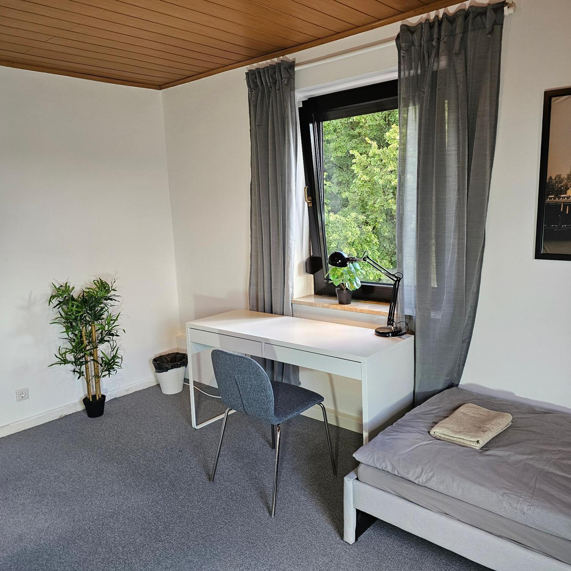 Monteurzimmer Karma Gelsenkirchen Exterior photo